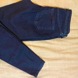 Universal Thread size 4 (27) Skinny Jeans